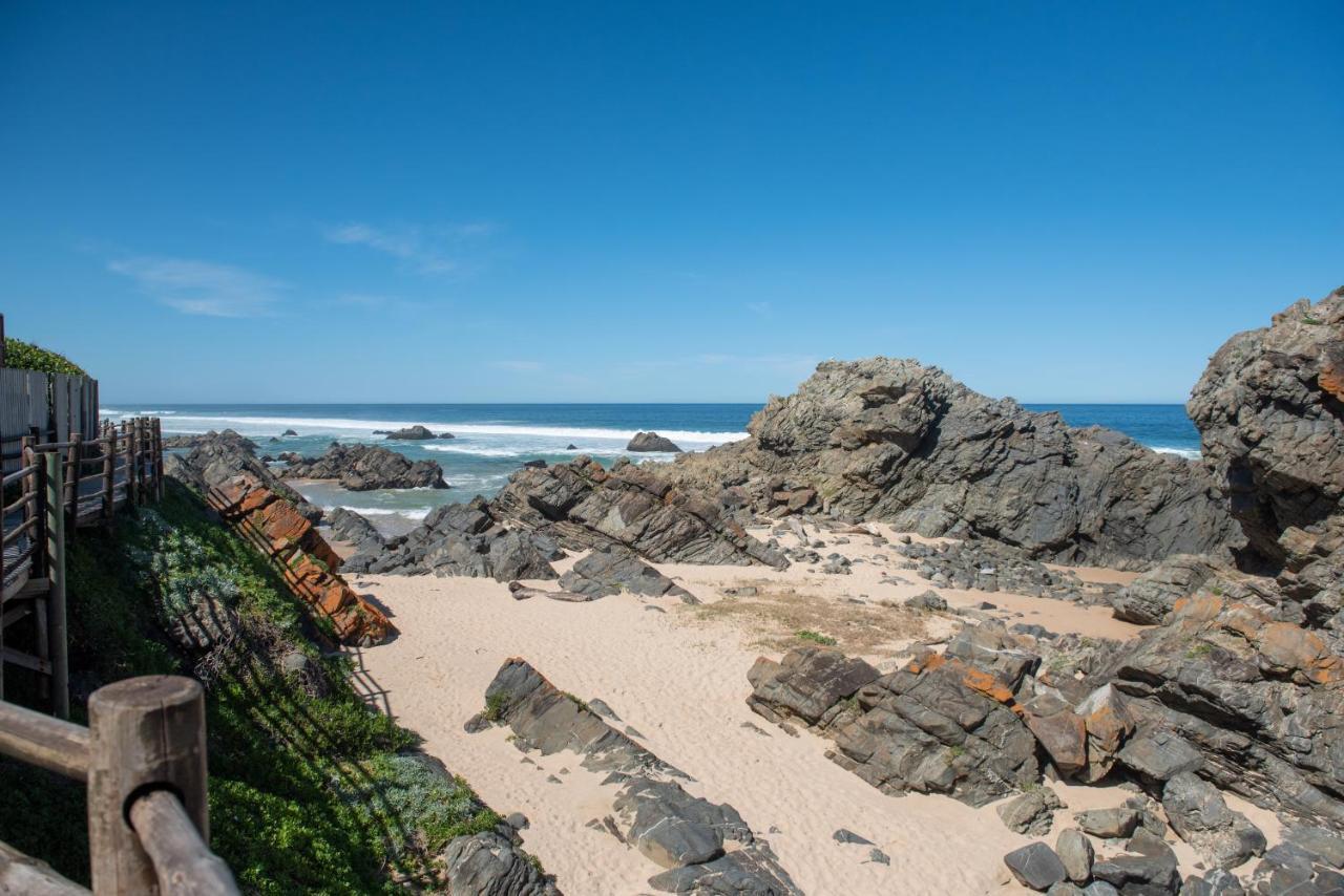 Picnic Rock Seaside Accommodation Keurboomstrand Exterior photo