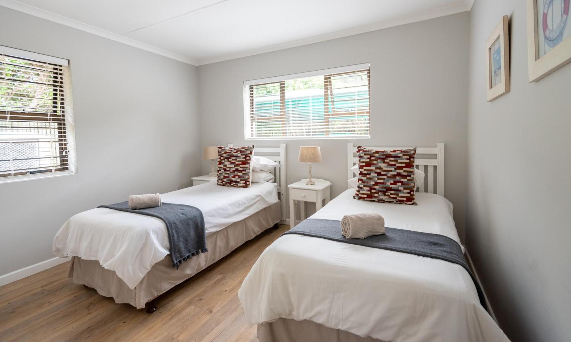 Picnic Rock Seaside Accommodation Keurboomstrand Room photo