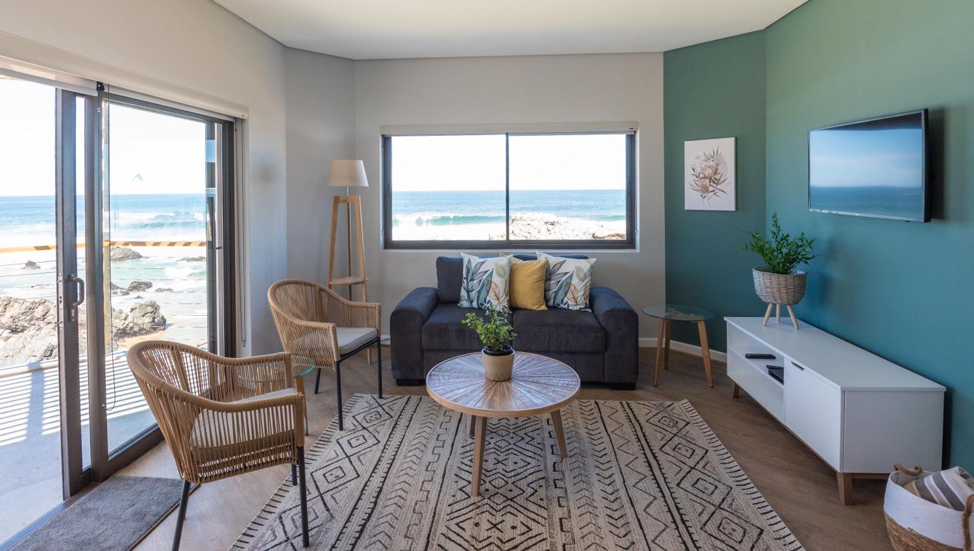 Picnic Rock Seaside Accommodation Keurboomstrand Room photo