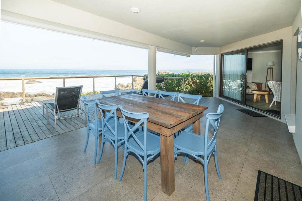 Picnic Rock Seaside Accommodation Keurboomstrand Room photo